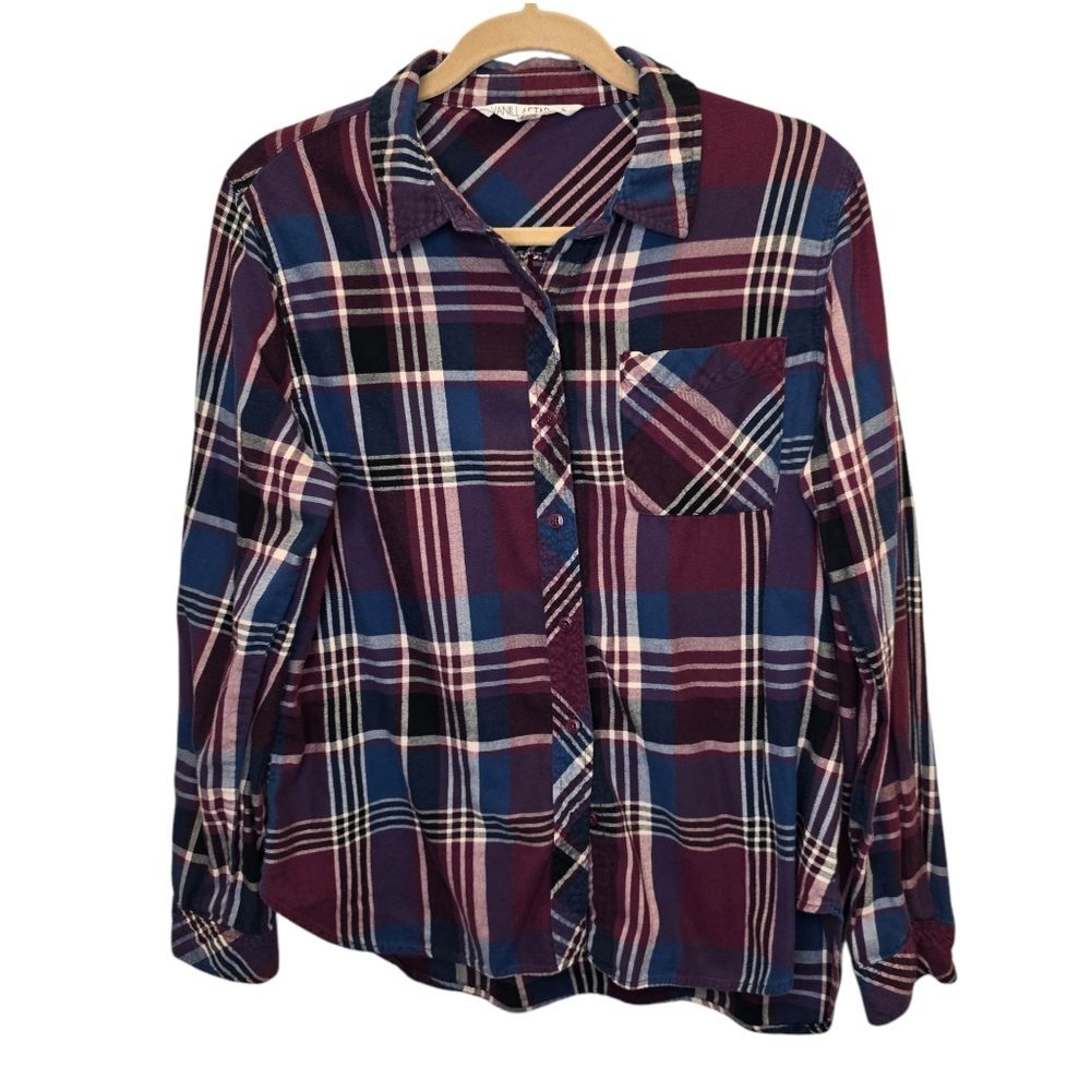 Vanilla Star Women's L Burgundy Purple Button Down Relaxed Shirt Notched Collar